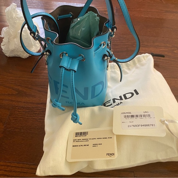 Fendi Mon Trésor blue leather mini bag - Picture 3 of 8